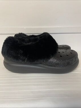Crocs Furever Crush Glitter Clog with faux fur men’s size 11